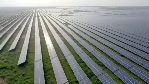 PV Solar Power Plant / Solar Farm