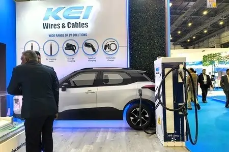 KEI Displays Charging Guns